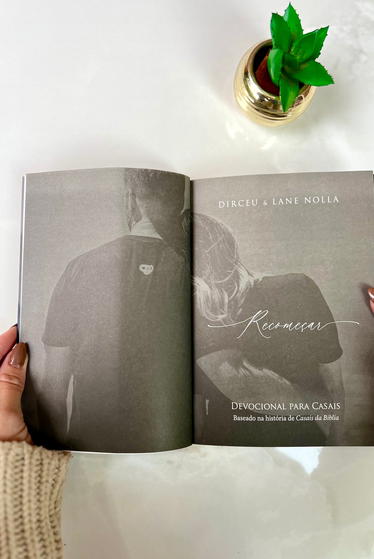 Livro Devocional Recomeçar — foto 2
