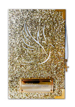 Kit Bíblia média Glitter Dourado Pombinha do Espírito + Cartela de índice + Placa grande