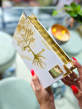 Kit Bíblia Árvore da Vida Glitter Branco com Dourado + Placa + Índice