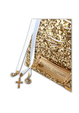 Bíblia média Glitter Dourado pombinha do Espírito com cartela de índice e placa grande