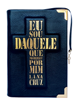 Bíblia Couro Legítimo Preto com Cruz em Relevo